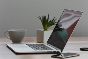 Beyond the Laptop: Next-Gen Devices Redefining Work in 2023