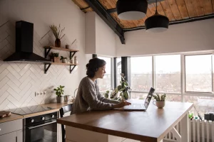 Mindful Living: Incorporating Meditation into Your Daily Routine